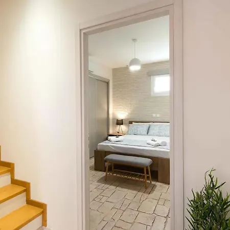 Alia House Doukades