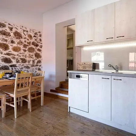 Alia House Ferienhaus