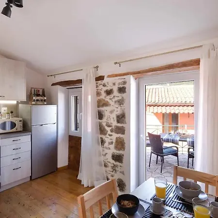 Alia House Ferienhaus *